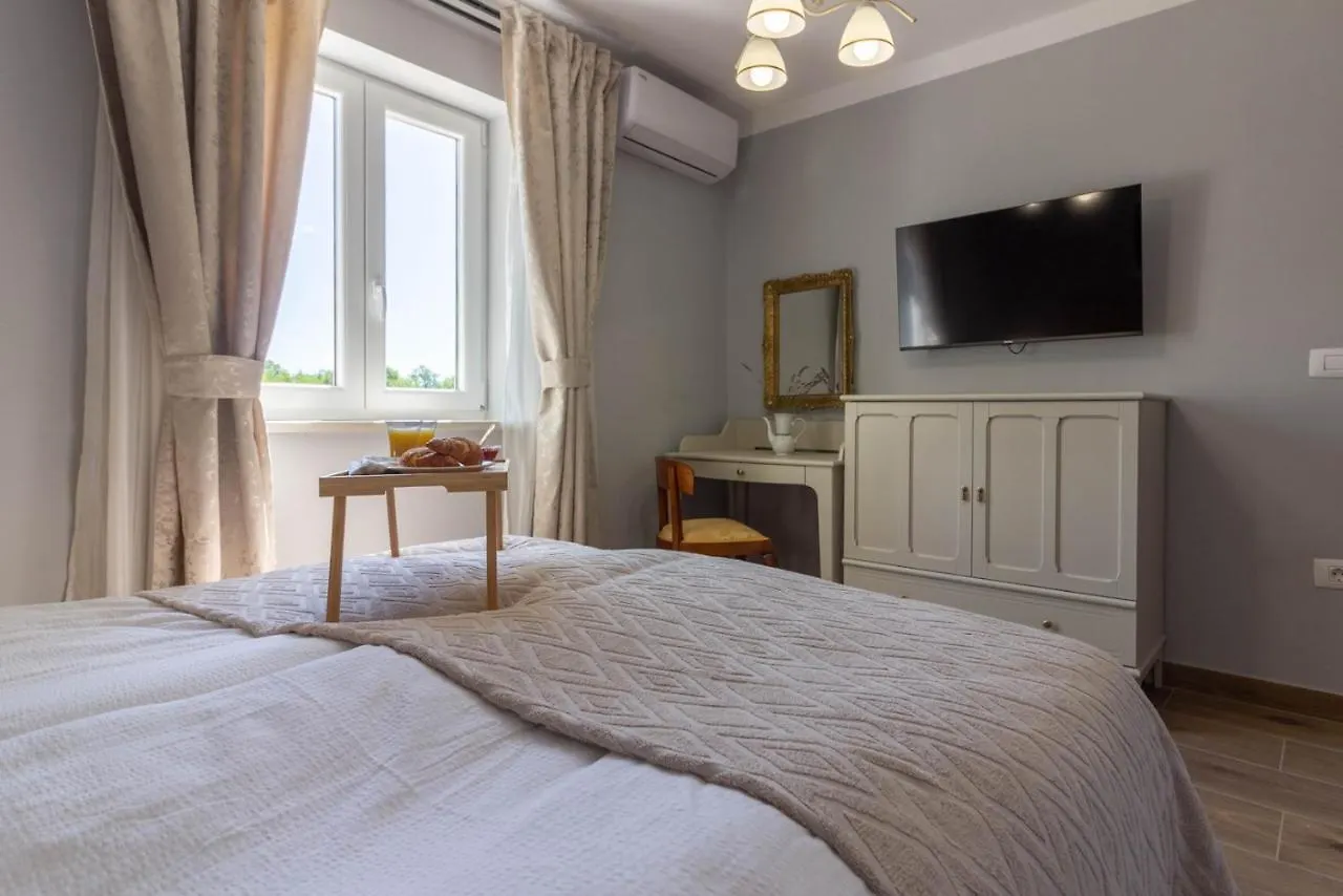 Beautiful Villa Stora Kuca With Private Pool In Labin - Rabac Krapan